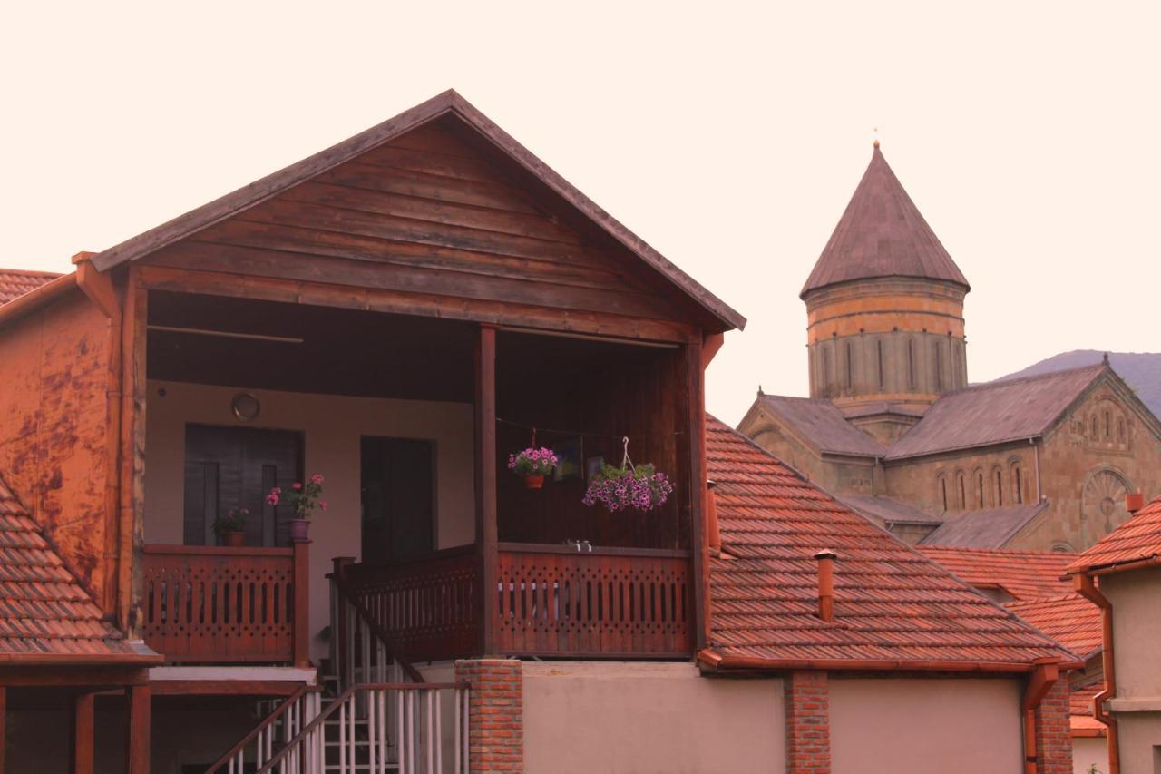 Guesthouse Mtskheta-Kapanadze Exterior photo