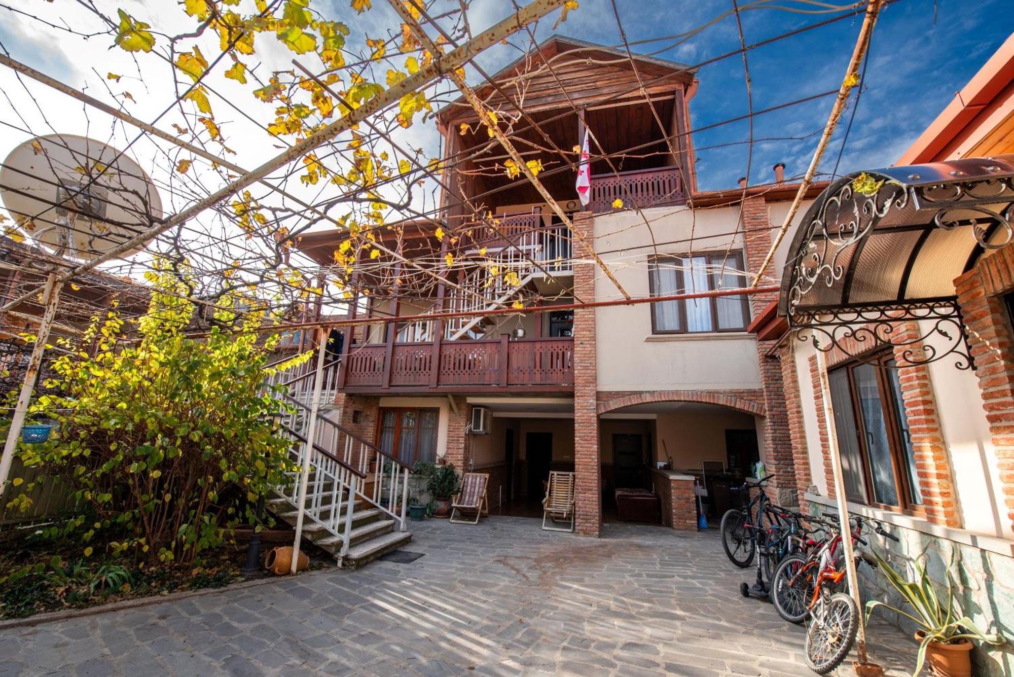 Guesthouse Mtskheta-Kapanadze Exterior photo