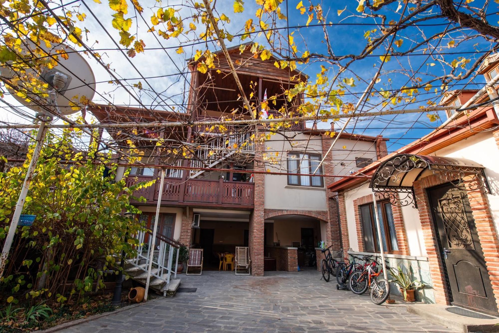 Guesthouse Mtskheta-Kapanadze Exterior photo